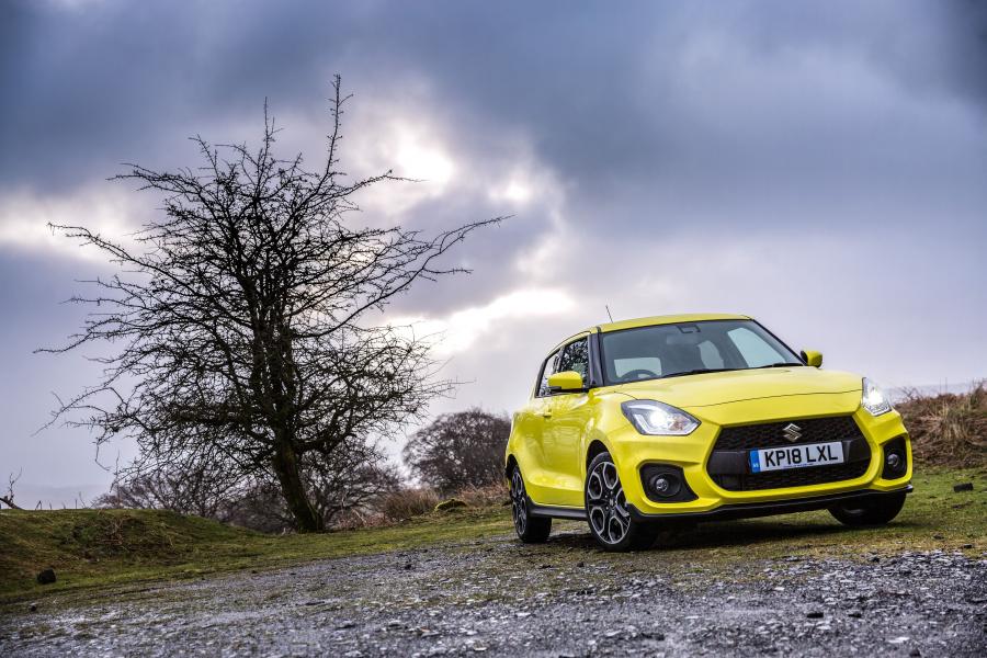  Suzuki Swift Sport 2018 года  (UK) (фото 15 из 40)